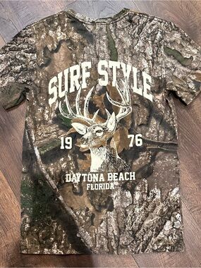 Surf Style Daytona Beach Women's Short Sleeve Tee - Camo Brown/Green